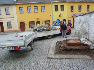 Obnova Ukřižování u kostela sv. Petra a Pavla