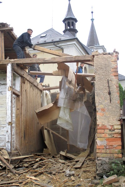 Bourání čp. 17