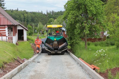 Oprava komunikace v ulici Bukovecká