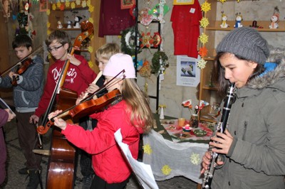 Zpívání v Náchodské knihovně 2015
