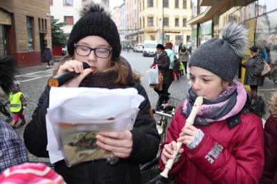 Zpívání v Náchodské knihovně 2016