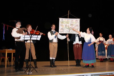 Folklorní představení 'Muž - Milenec Múz' Josef Štefan Kubín