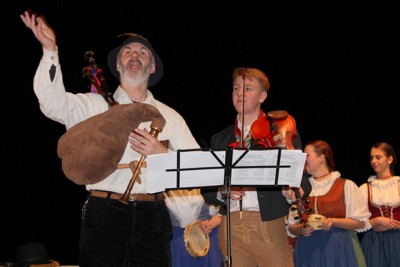 Folklorní představení 'Muž - Milenec Múz' Josef Štefan Kubín