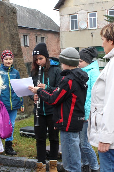 Přípravy na rozsvěcení vánočního stromku