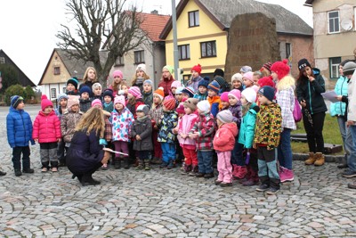 Přípravy na rozsvěcení vánočního stromku