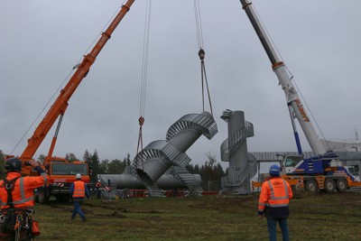 Výstavba rozhledny - montáž tubusu