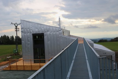 Výstavba rozhledny - schodiště a terasa