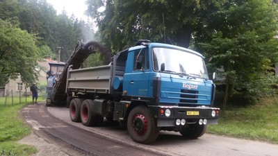 Rekonstrukce silnice na Dolech