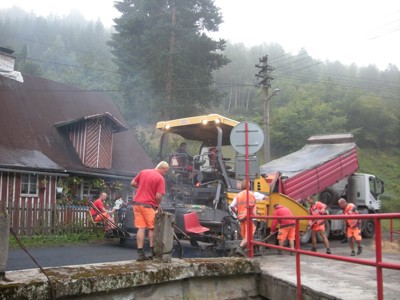 Rekonstrukce silnice na Dolech