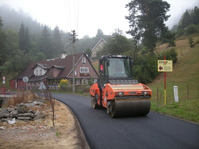 Rekonstrukce silnice na Dolech