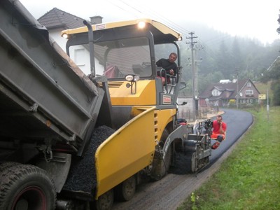 Rekonstrukce silnice na Dolech