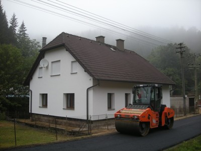 Rekonstrukce silnice na Dolech