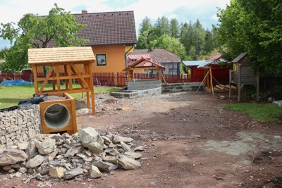 Revitalizace dětského hřiště u mateřské školy