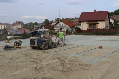 Výstavba nových sportovišť u sokolovny (říjen)