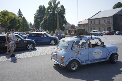 Sraz vozů Mini Cooper