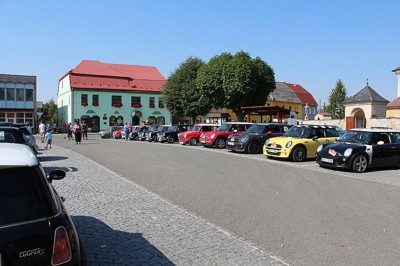 Sraz vozů Mini Cooper
