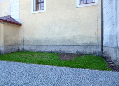 Úpravy prostoru kolem kostela