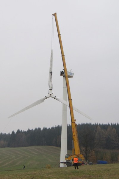 Demontáž větrných elektráren
