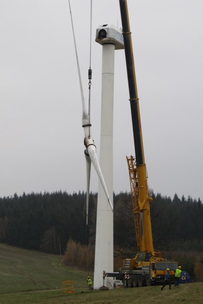 Demontáž větrných elektráren
