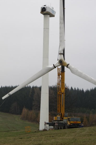 Demontáž větrných elektráren