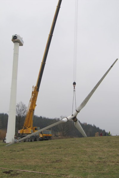 Demontáž větrných elektráren